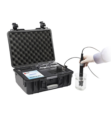 多功能水質檢測儀